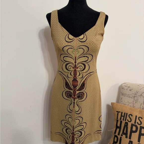 bebe | Dresses | Bebe Tan And Black Vneck Sleeveless Sheath Mini Dress |  Poshmark
